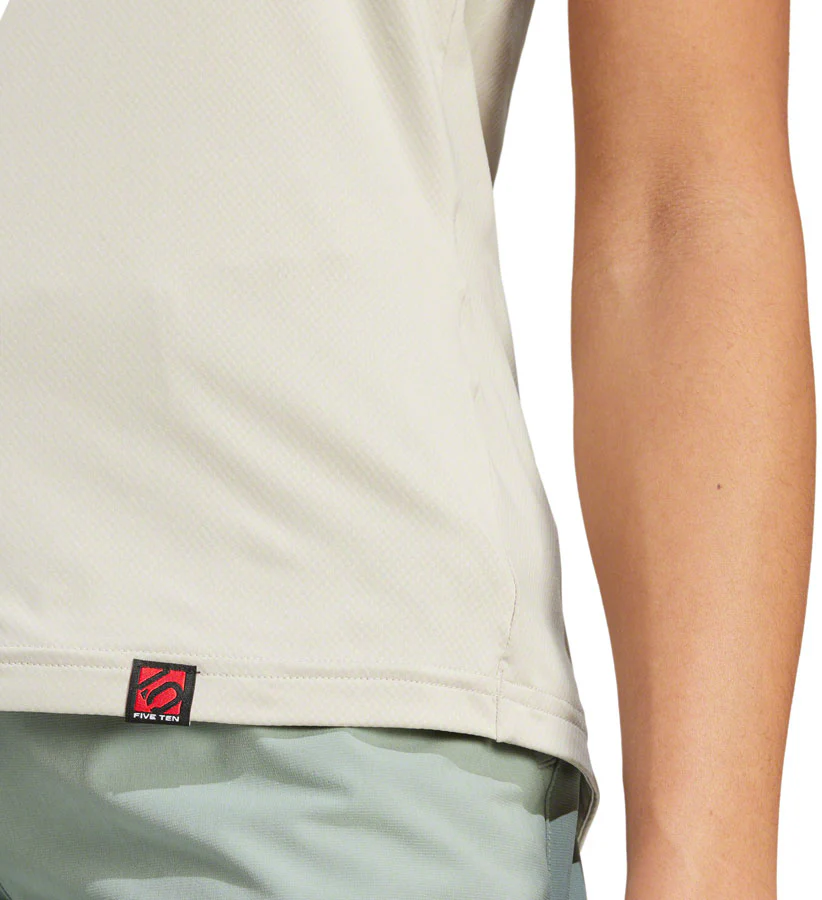 Five Ten TrailX T-Shirt - Charcoal Womens Small - Image 4
