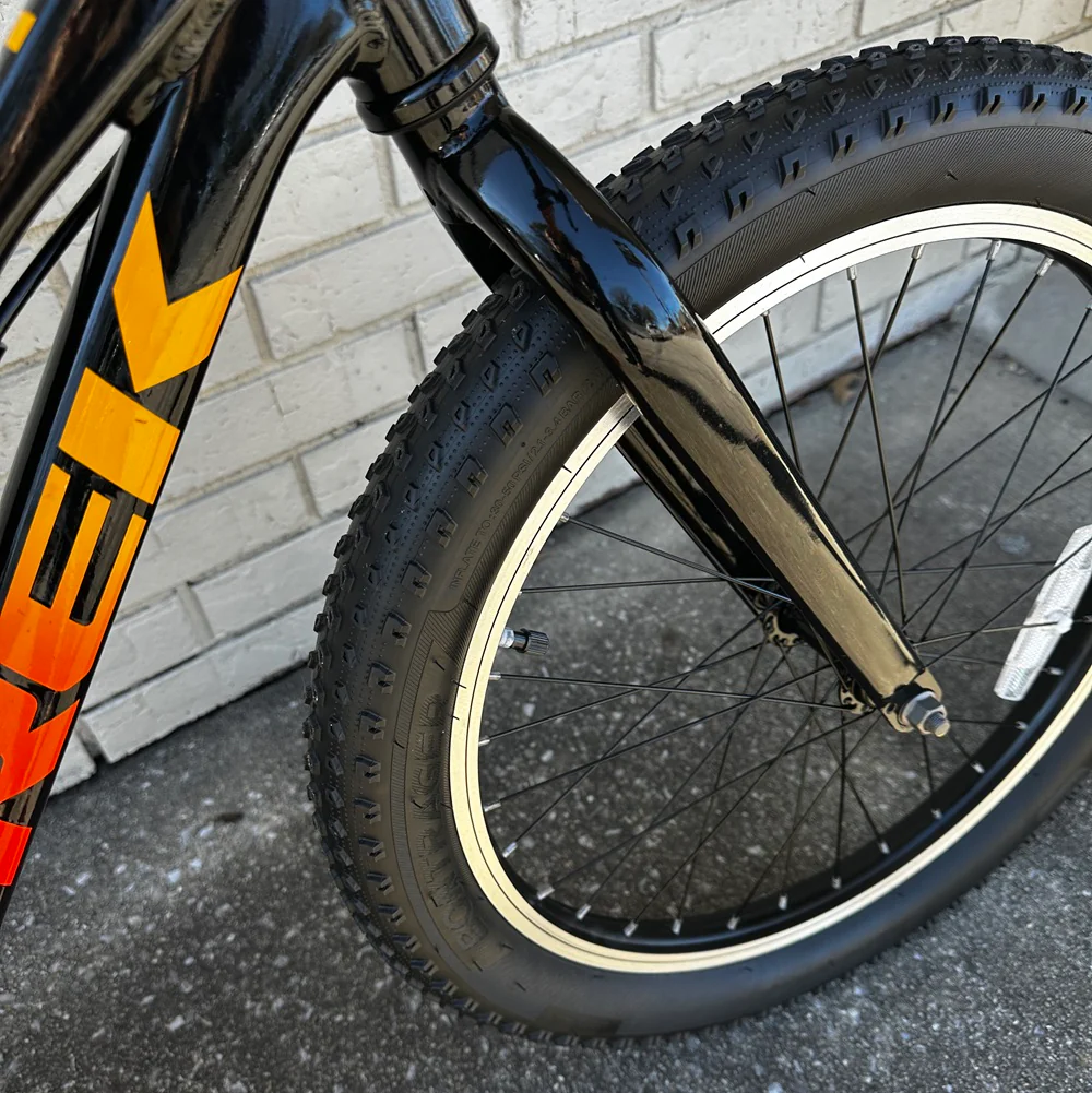 Pre Owned - 2022 Trek Precaliber 20 CST - Image 3
